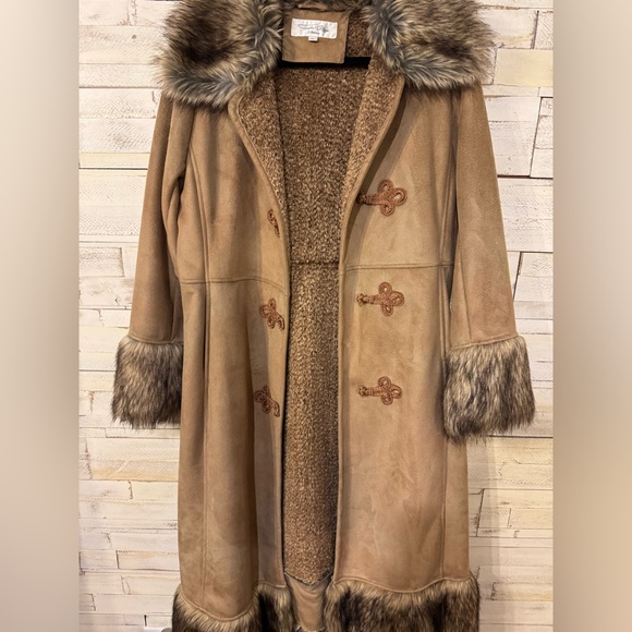 Faux Fur Suede Jacket - Picture 2 of 6